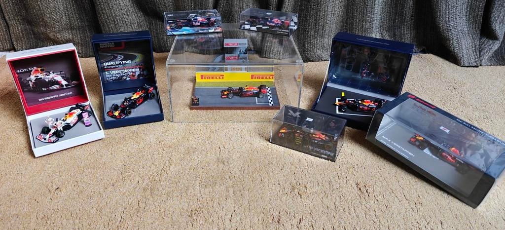 Max Verstappen Collectie 1:43 ZELDZAAM Swipe->, Ophalen of Verzenden, Zo goed als nieuw, Formule 1