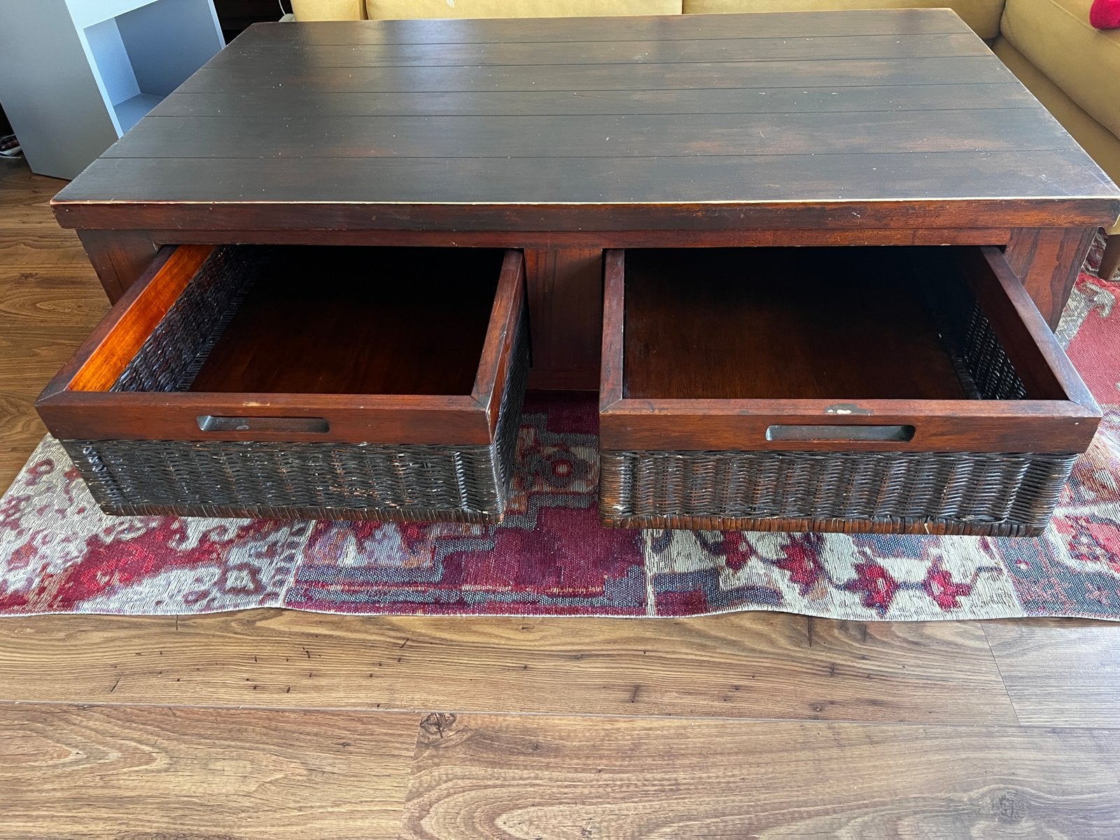 Vintage Salontafel met Rietladen - Eenvoudig te Restaureren, Gebruikt, 100 tot 150 cm, Overige houtsoorten, 50 tot 100 cm