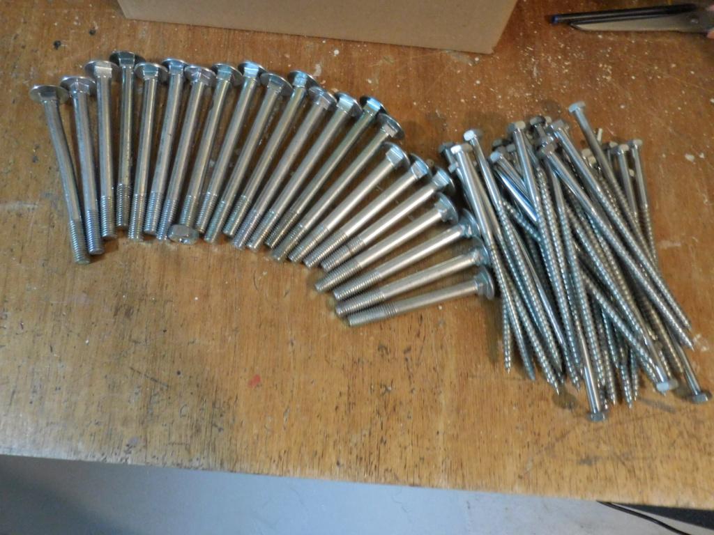 slotbouten, Ophalen of Verzenden, Zo goed als nieuw, 100 tot 250 mm, Bouten of Moeren