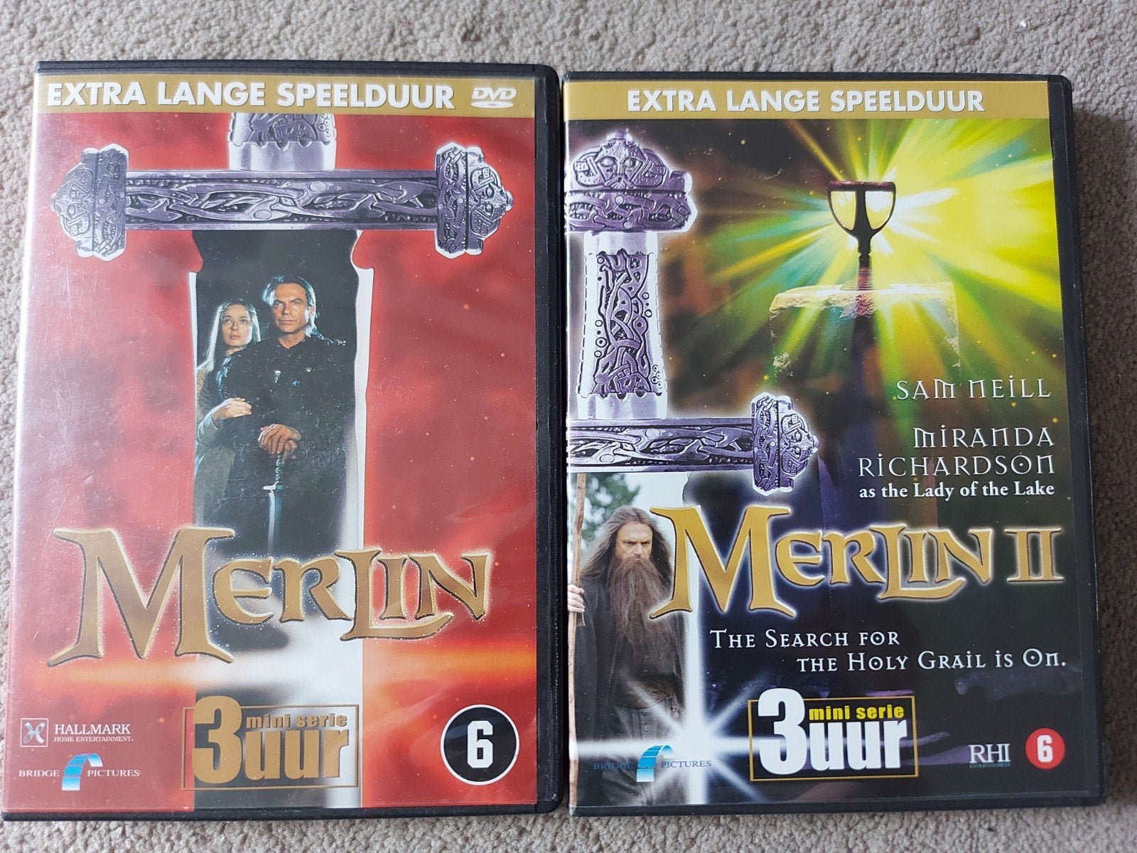Dvd Merlin 1 en 2 - mini serie - Sam Neill / Rutger Hauer, Alle leeftijden, Ophalen, Zo goed als nieuw