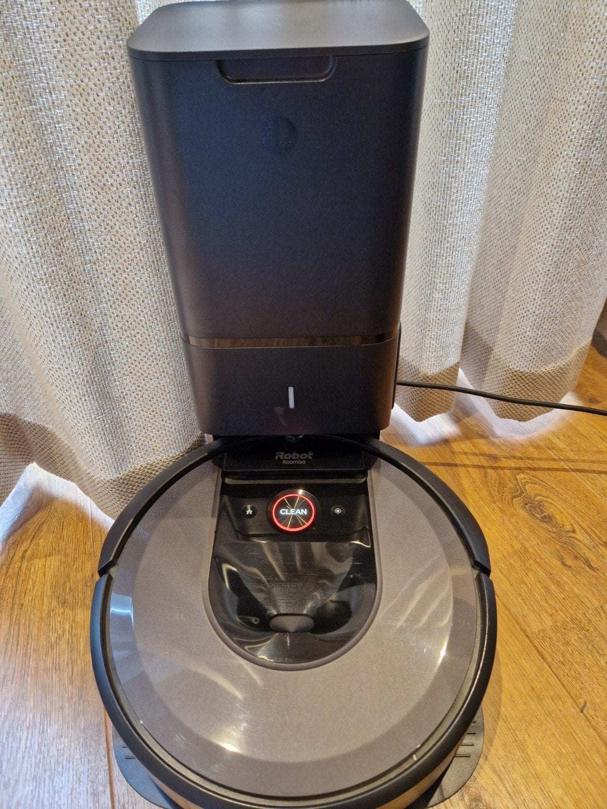 iRobot Roomba 8+ Robotstofzuiger met zelflegende basis, Ophalen, Robotstofzuiger