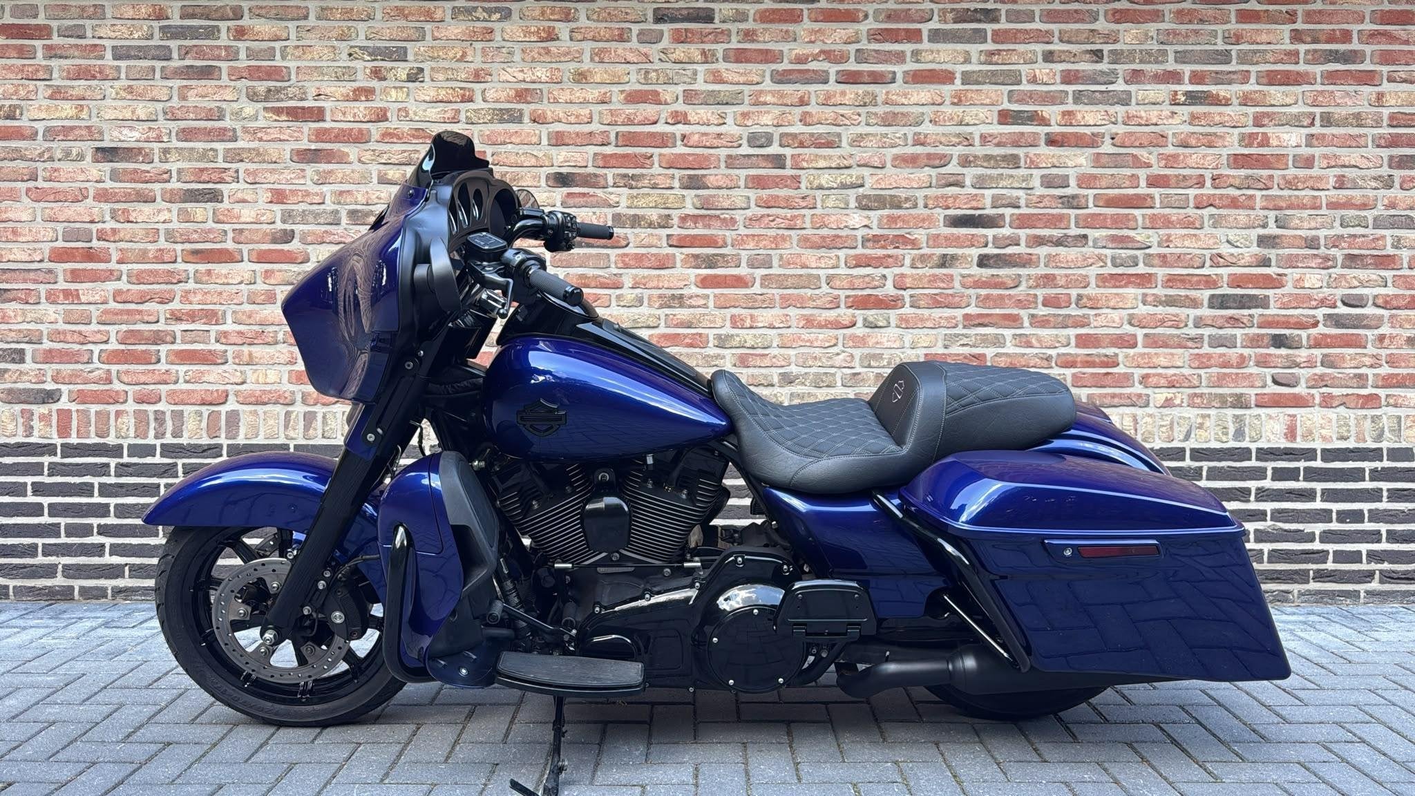 Harley Davidson 103 FLHX Street Glide CVO Streetglide FLHTK, Motoren, Motoren | Harley-Davidson, Laan van Vredenoord 33
2289 DA  Rijswijk, NL