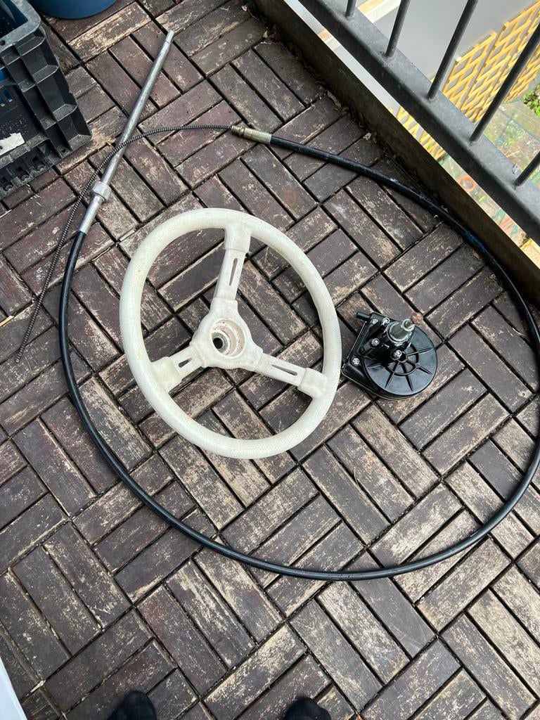 Stuurkabel boot met stuurwiel en stuurhuis, Ophalen of Verzenden, Zo goed als nieuw