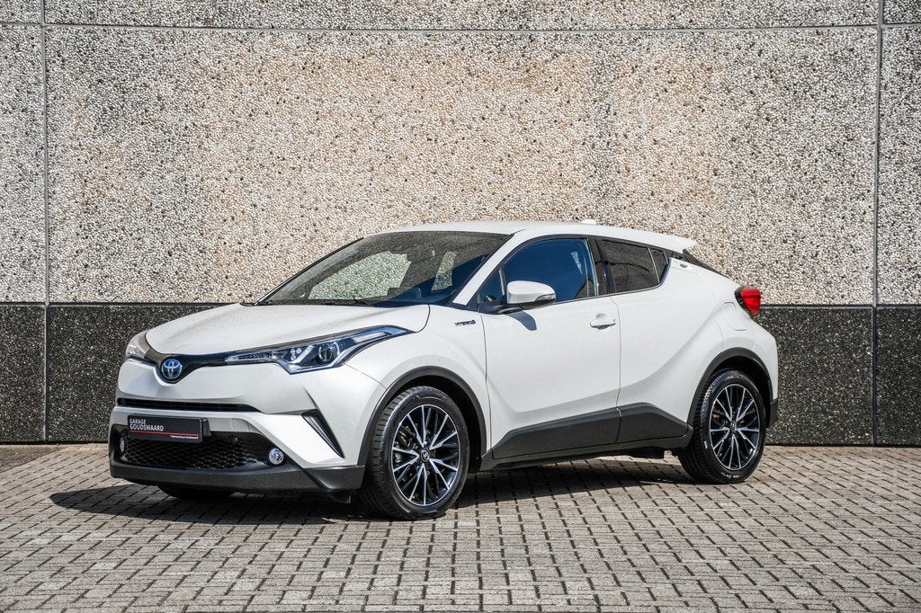 Toyota C-HR 1.8 Hybrid Dynamic (bj 2018, automaat), Stof, 4 cilinders, Origineel Nederlands, 26 km/l