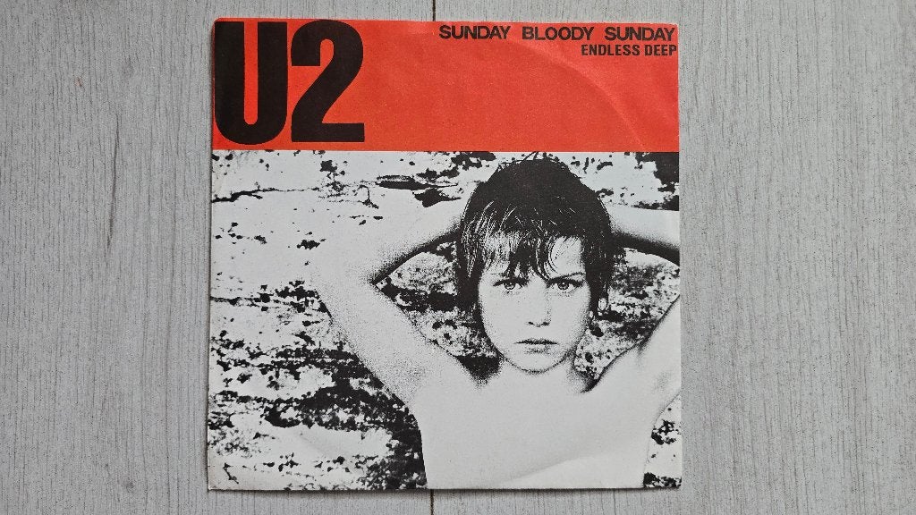 U2 Sunday Bloody Sunday - Vinyl Single, Ophalen of Verzenden, Gebruikt, Pop