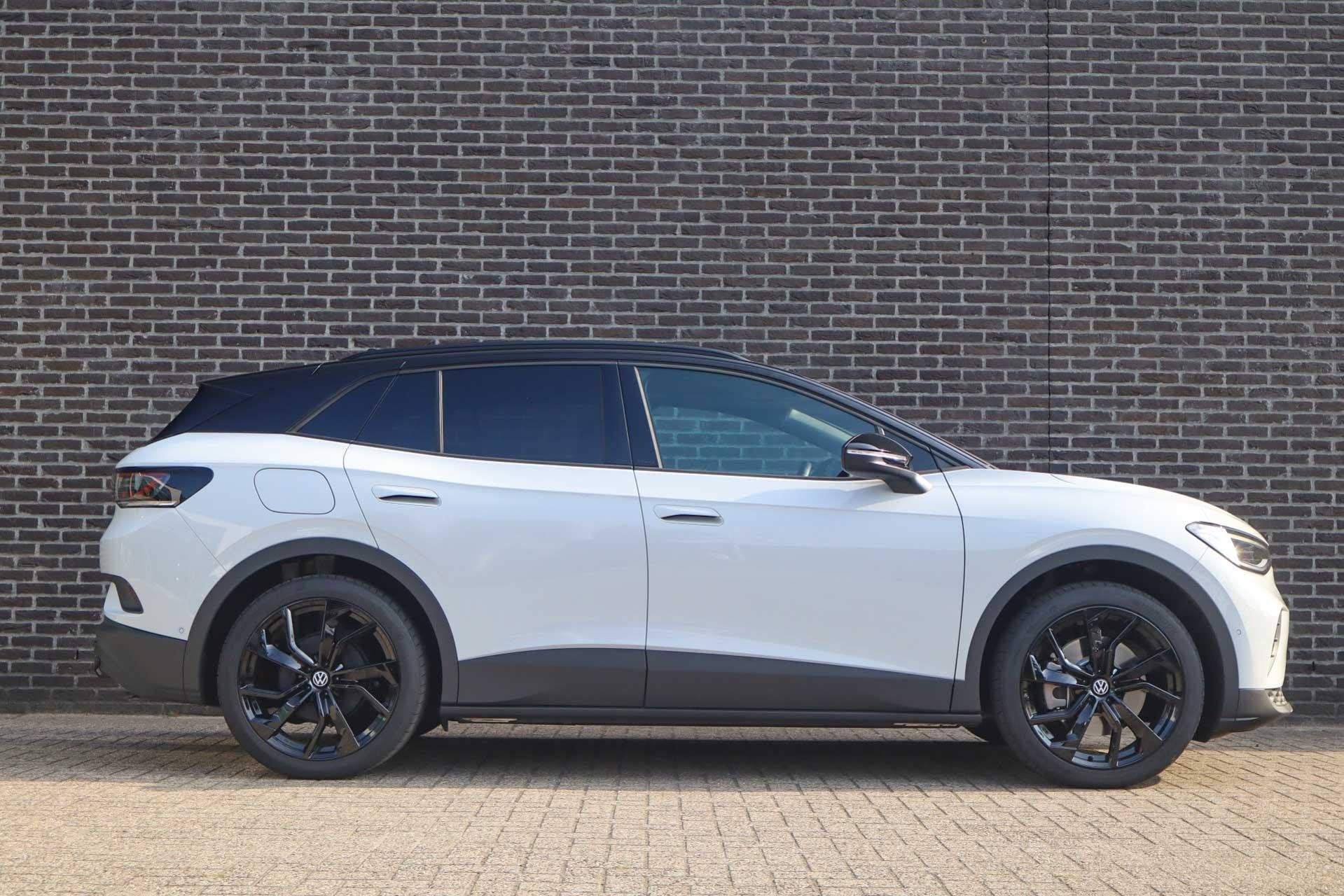 Volkswagen ID.4 286pk Pro Limited Edition 77 kWh | Trekhaak, Automaat, 12 maanden, Achterwielaandrijving, Zwart