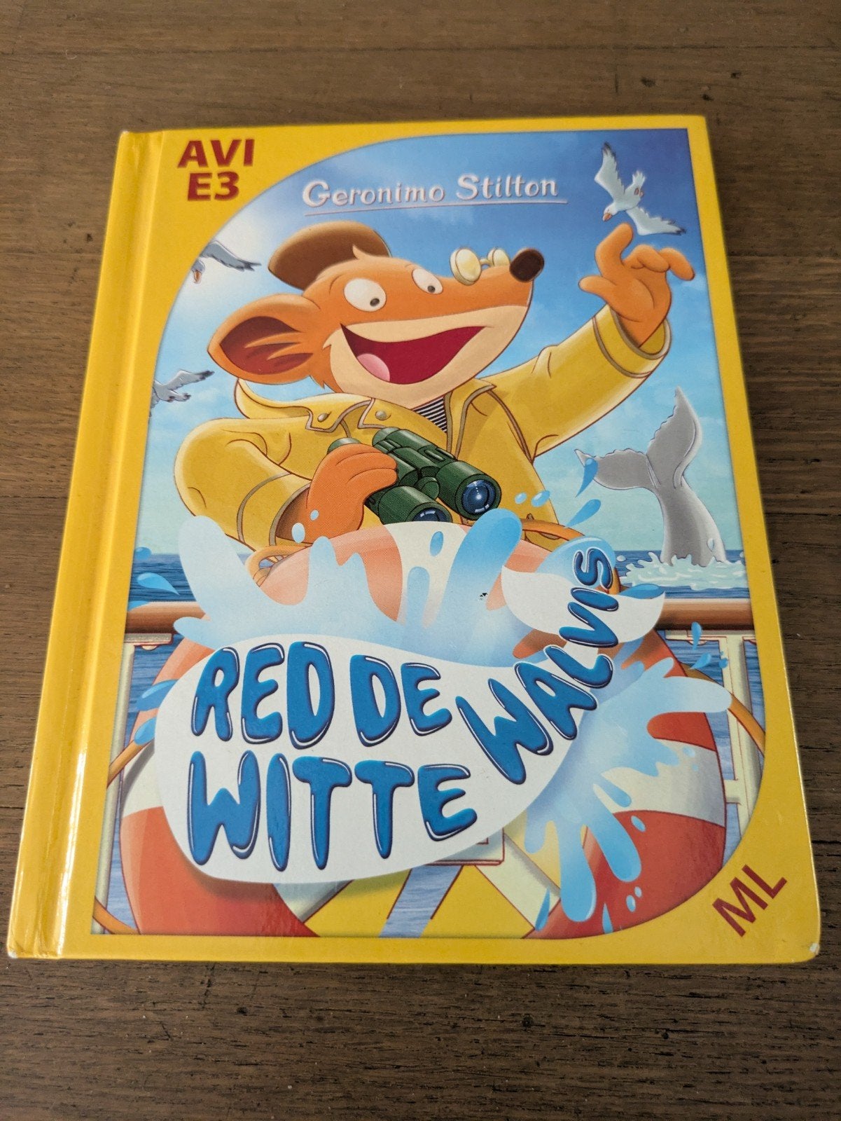 Geronimo Stilton: Red de Witte Walvis (AVI E3), Boeken, Ophalen, Zo goed als nieuw, Geronimo Stilton, Fictie algemeen