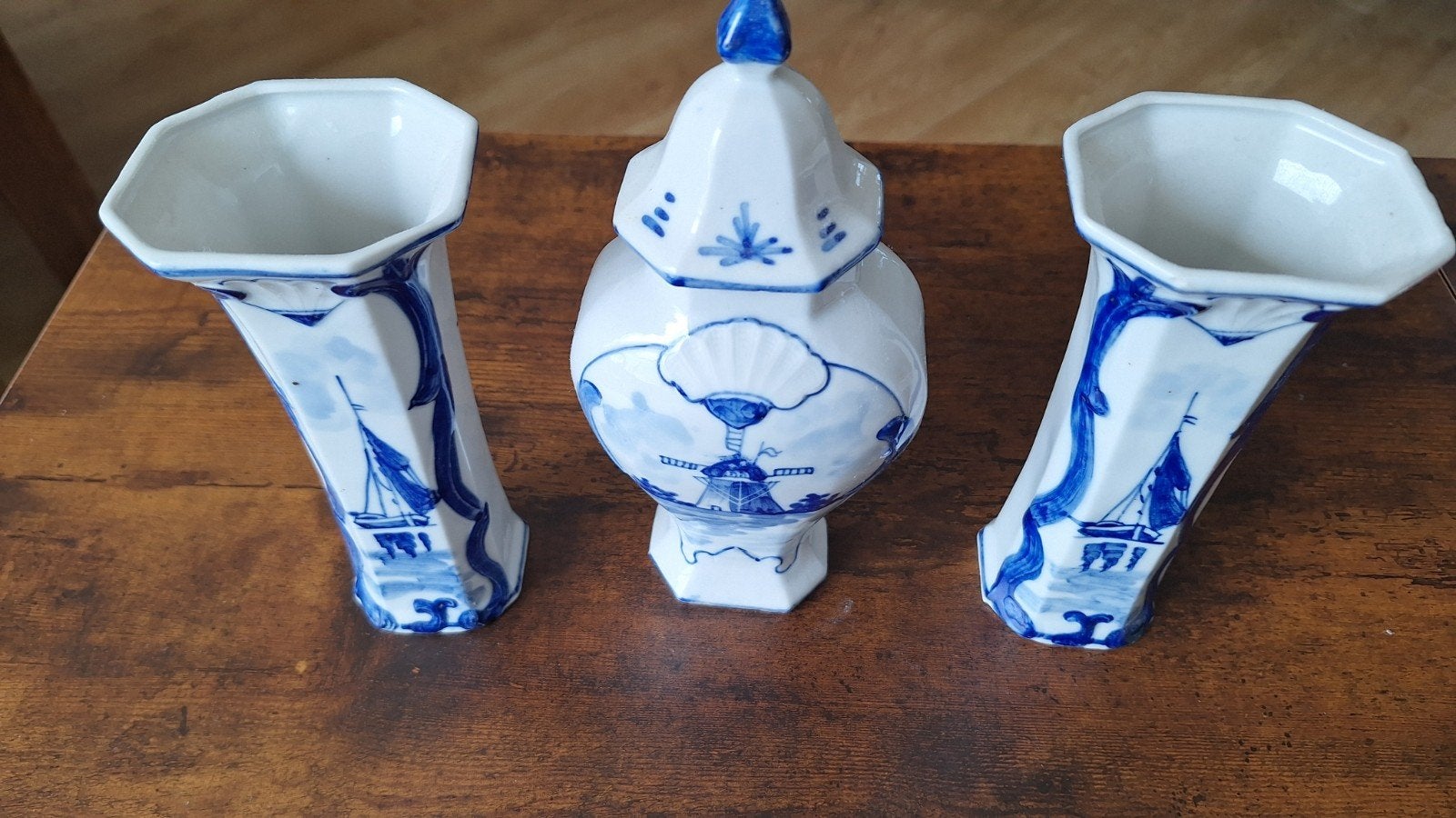 Delfts Blauw Vazen Set - Molen en Zeilschip Decoratie, Antiek en Kunst, Antiek | Vazen, Ophalen of Verzenden
