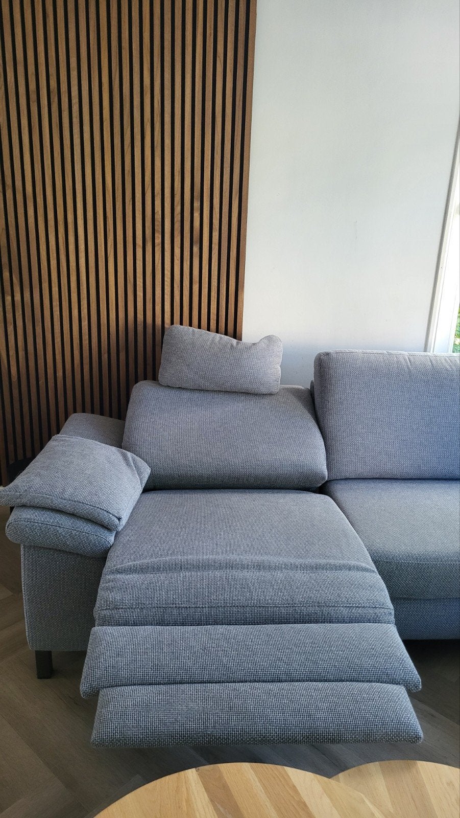 Foto 5 van Montèl Vario hoekbank grijs – elektrisch loungegedeelte