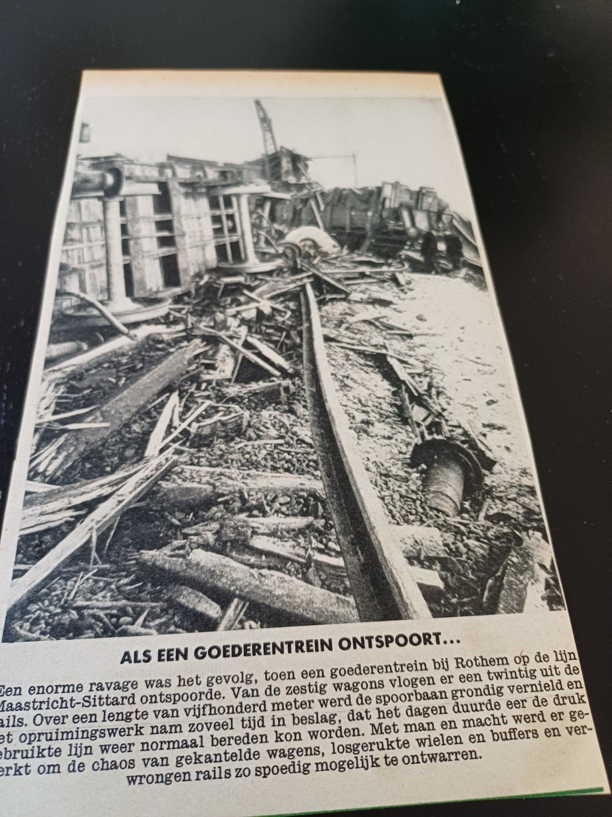 knipsel spoorwegongeluk Rothem 1955, Ophalen of Verzenden, Gebruikt, Tram, Kaart of Prent