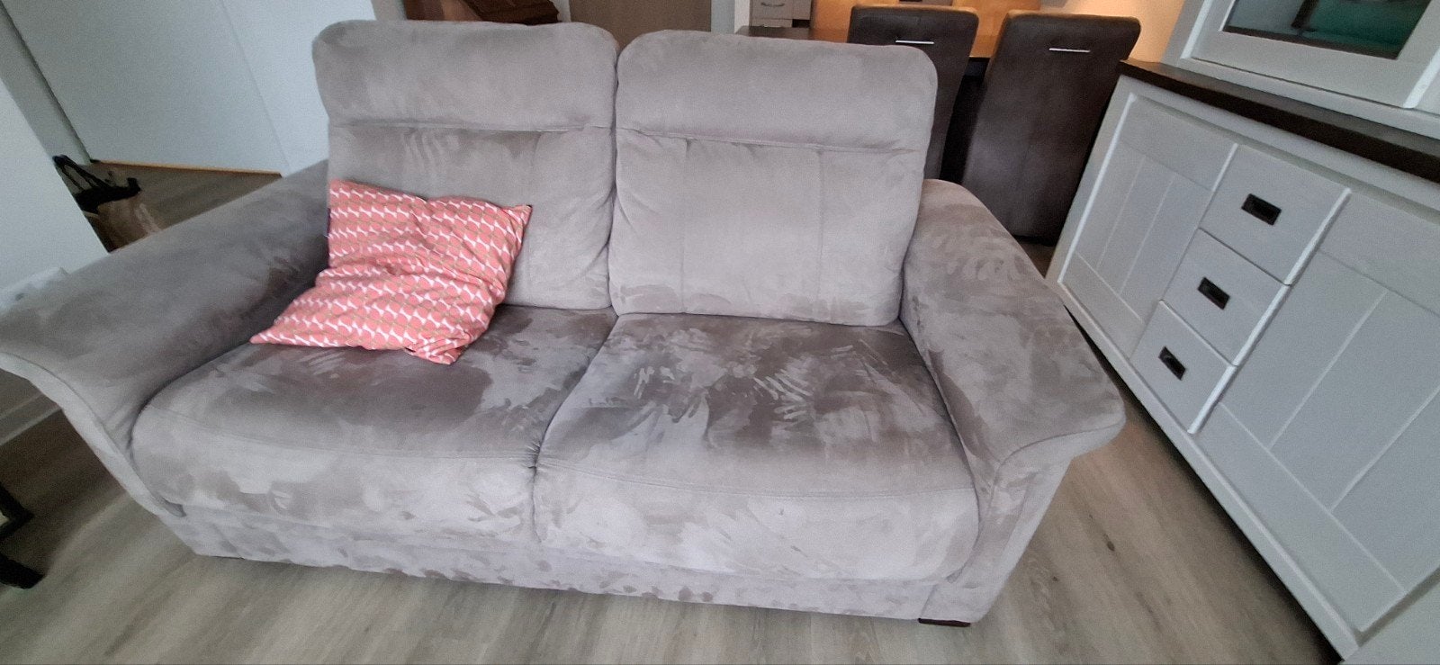 GRATIS Tafel met 4 stoelen (wieltjes) en bankstel, Ophalen, Gebruikt