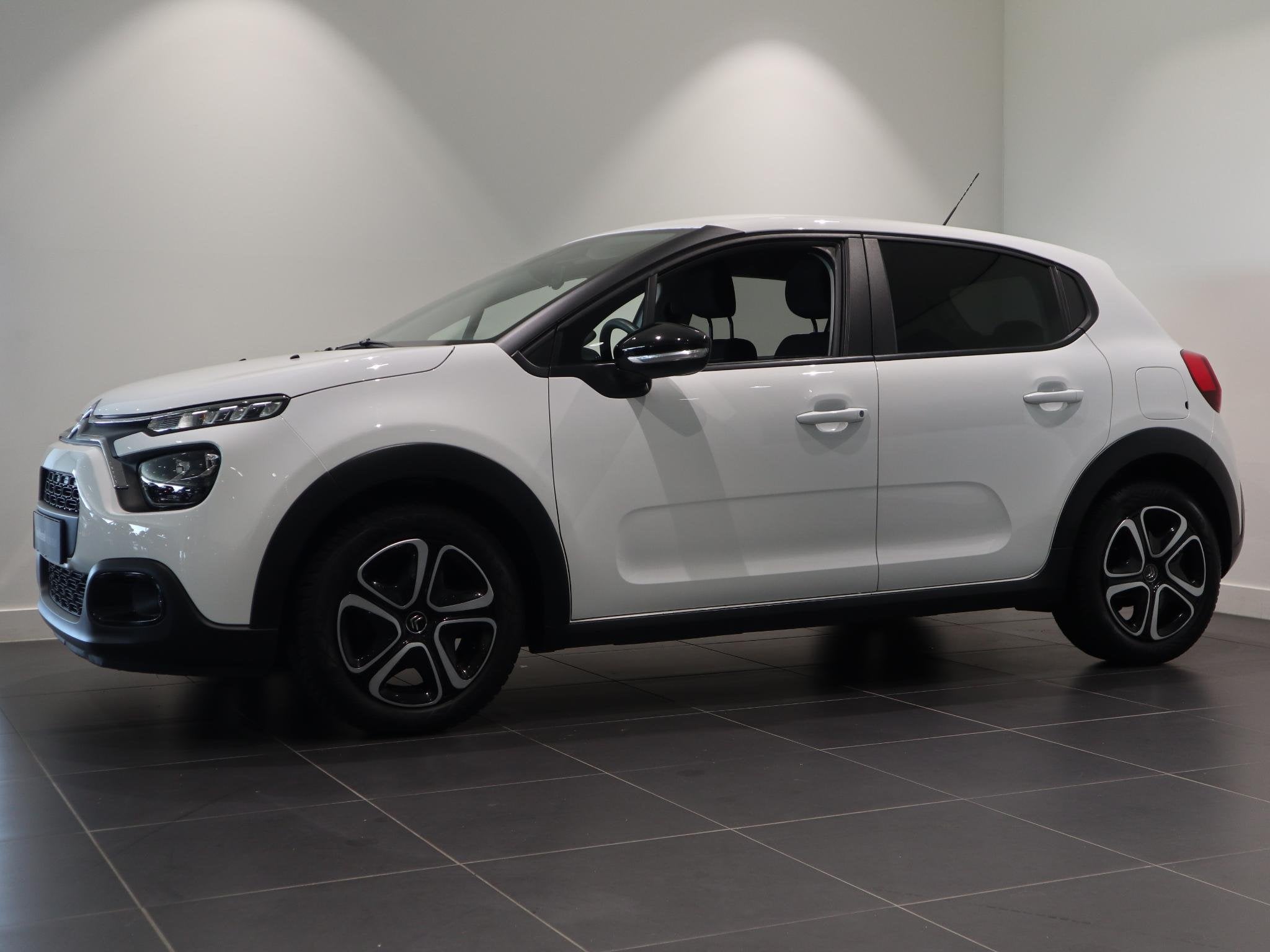 Citroen C3 Feel - NAVIGATIE - FULL LED - PARKEERSENSOREN, Auto's, Gebruikt, Euro 6, 1199 cc, 450 kg