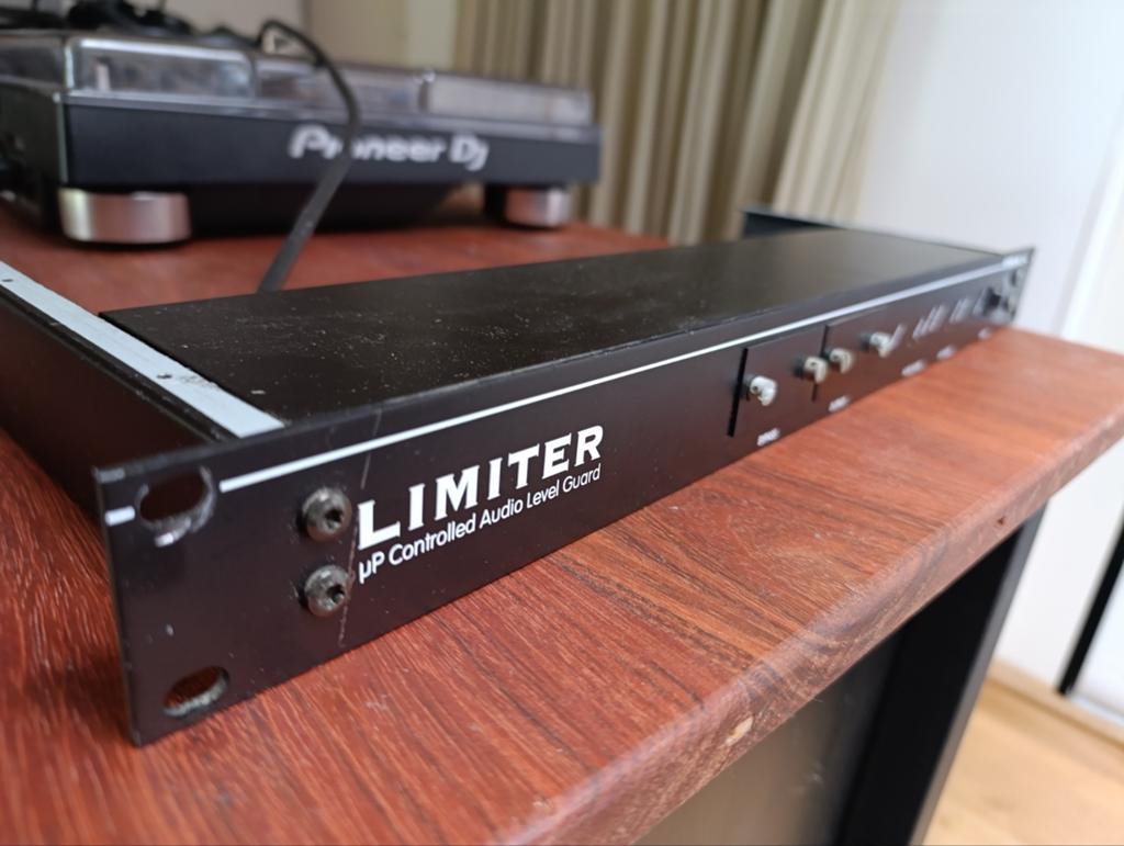 Dateq SPL 3 Limiter -  Audio Level Guard, Ophalen of Verzenden, Gebruikt