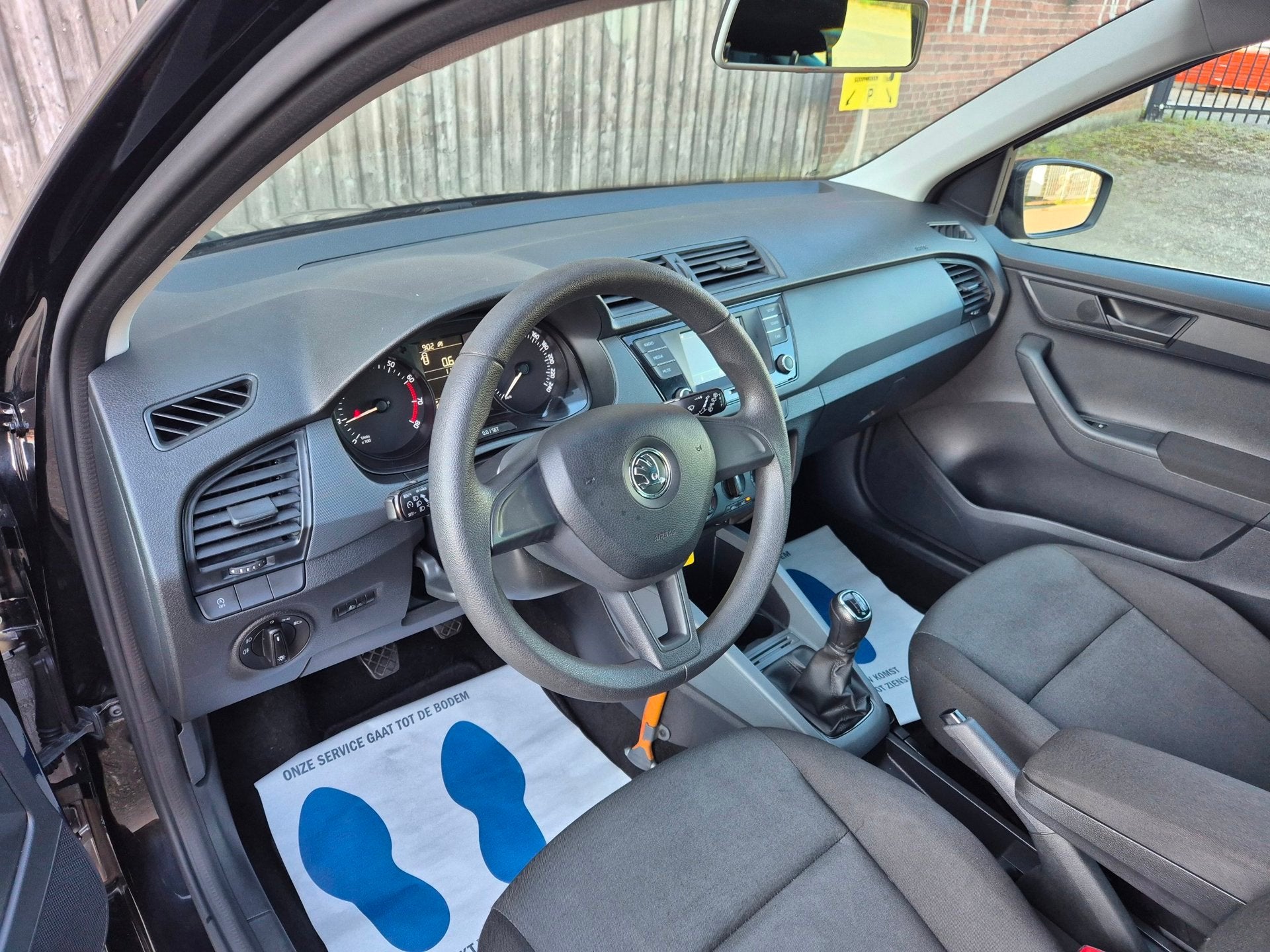 Skoda Fabia 1.0 Sprint Airco Cruise NAP, Auto's, Skoda, LED verlichting, Euro 6, Zwart, Origineel Nederlands