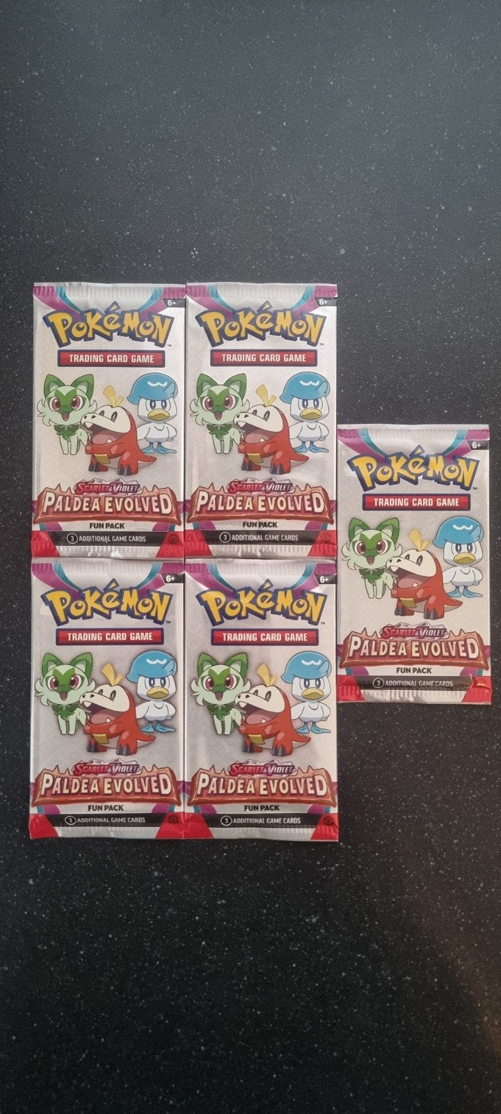 Nieuwe Pokémon Paldea Evolved Fun Packs - Ongeopend, Ophalen of Verzenden, Nieuw, Booster