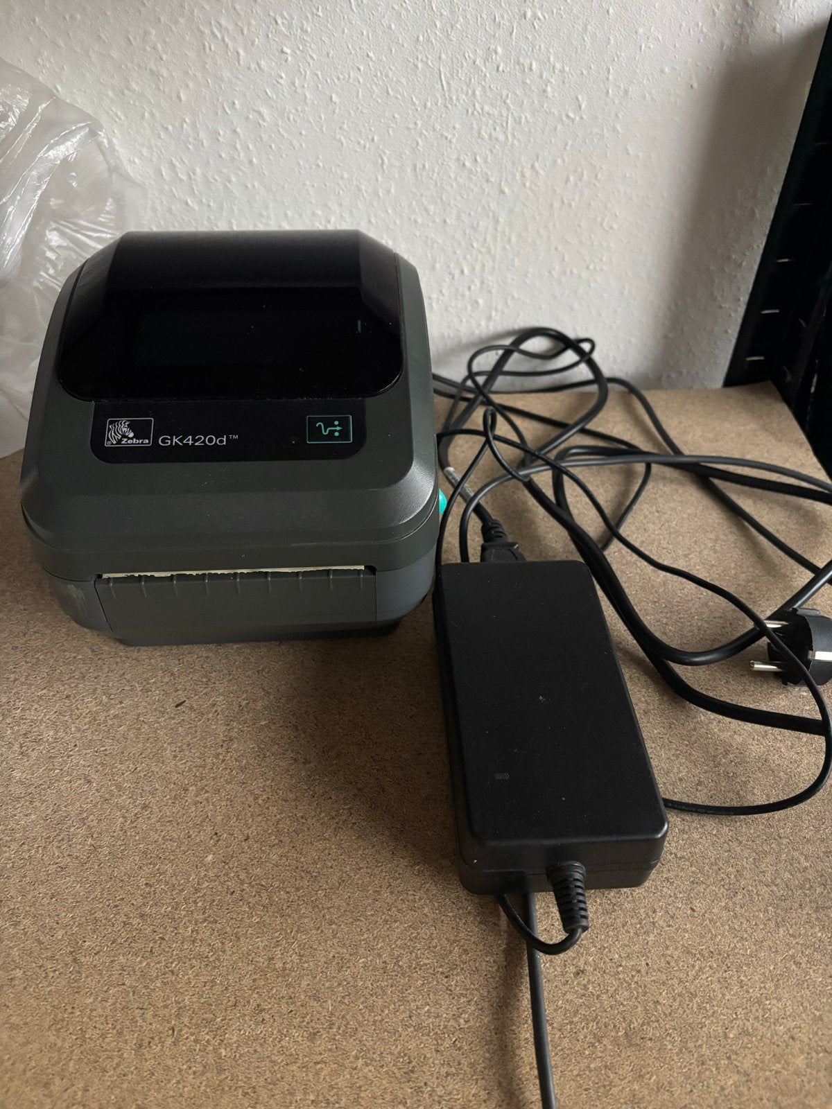Zebra GK420d Labelprinter & 4 rollen etiketten /verzendlabel, Zwart-en-wit printen, Printer, Ophalen of Verzenden, Zo goed als nieuw