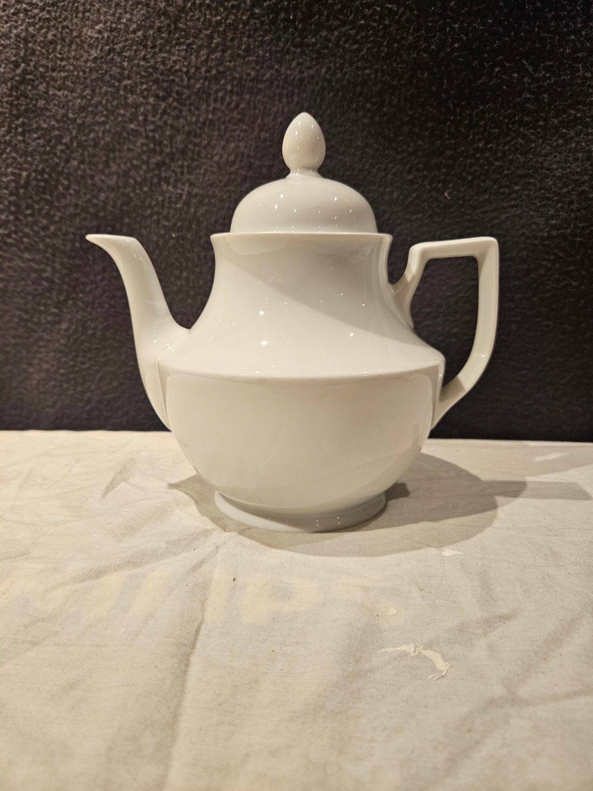 Mooie witte theepot - Bavaria Porzellan, Ophalen of Verzenden
