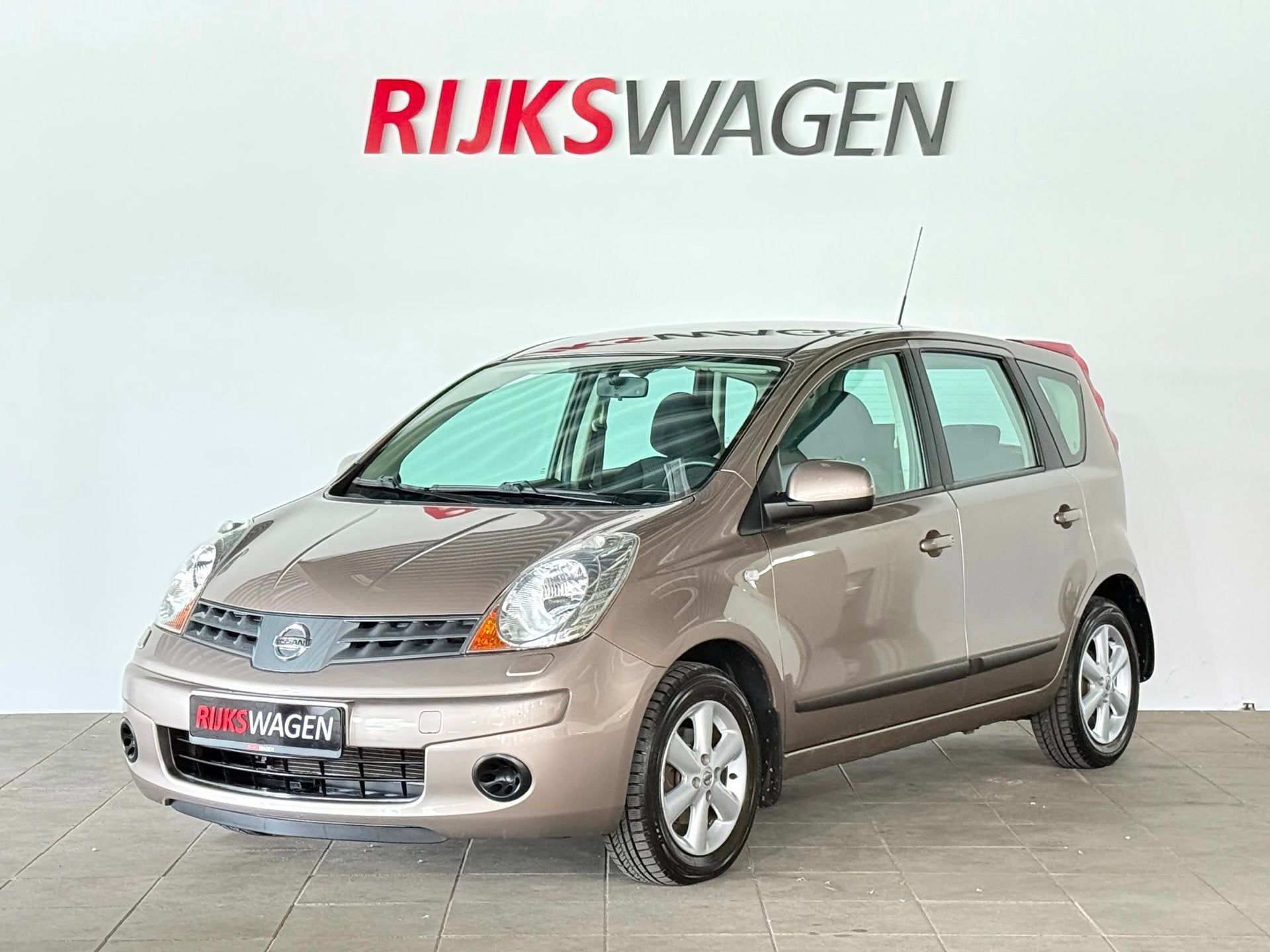 Nissan Note 1.4 Visia Airco/Stoelverwarming/KM, Auto's, Voorwielaandrijving, Stof, Gebruikt, 4 cilinders