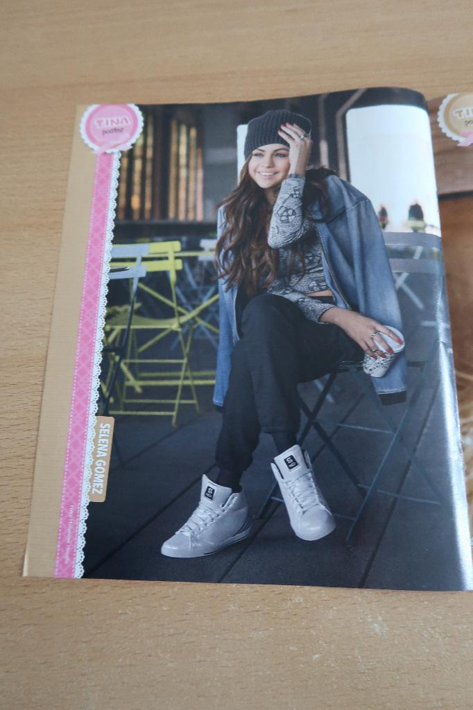 Selena Gomez poster, Ophalen of Verzenden, Nieuw, Poster, Artwork of Schilderij