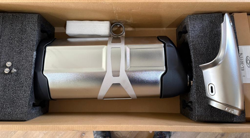 Nieuwe originele uitlaat demper BMW R1250 GS/GSA, Ophalen of Verzenden
