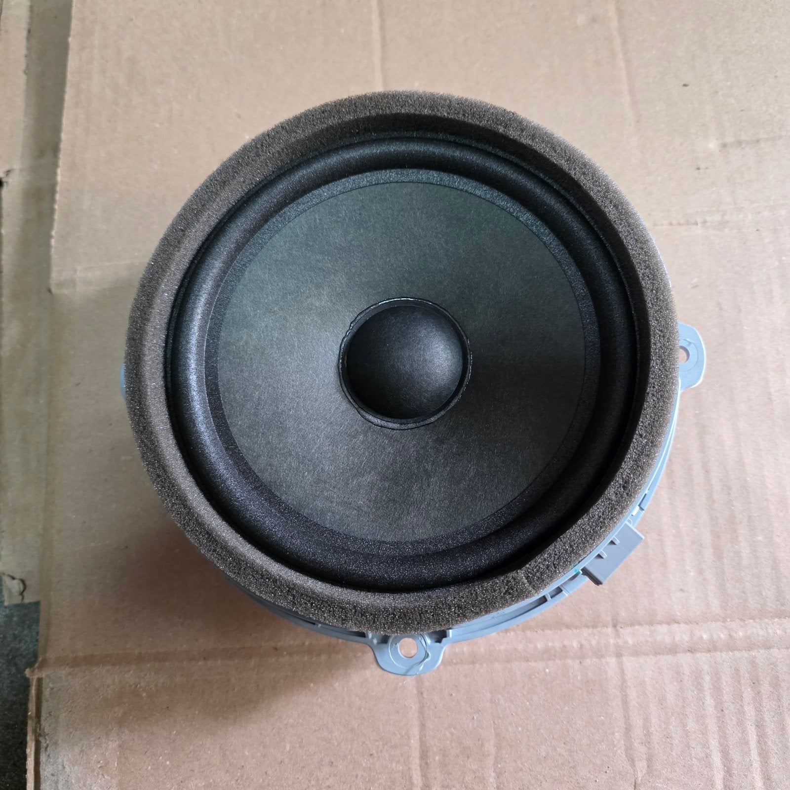 Harman/Kardon Kia/Hyundai Speaker 96330-F2100, Auto diversen, Ophalen of Verzenden, Gebruikt