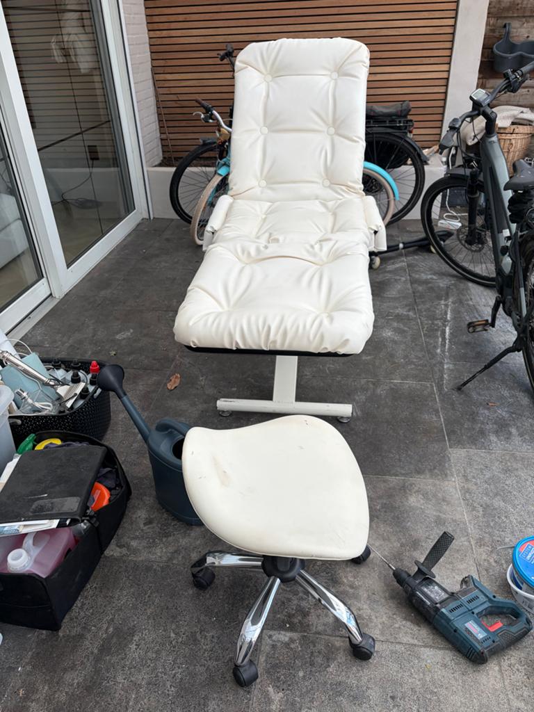 Behandestoel met kruk handmatig verstelbaar, Huis en Inrichting, Stoelen, Ophalen of Verzenden