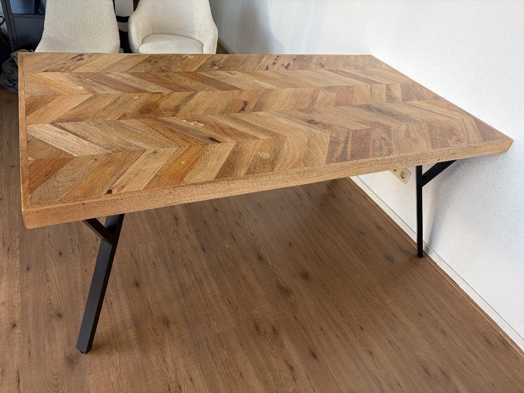 Eettafel, Ophalen, Overige materialen, Gebruikt, 50 tot 100 cm