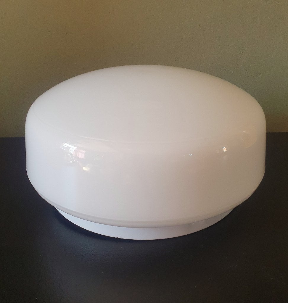 Vintage plafond/wandlamp in Bauhaus-stijl van opaalglas, Huis en Inrichting, Lampen | Wandlampen, Gebruikt, E27 (groot), Ophalen of Verzenden
