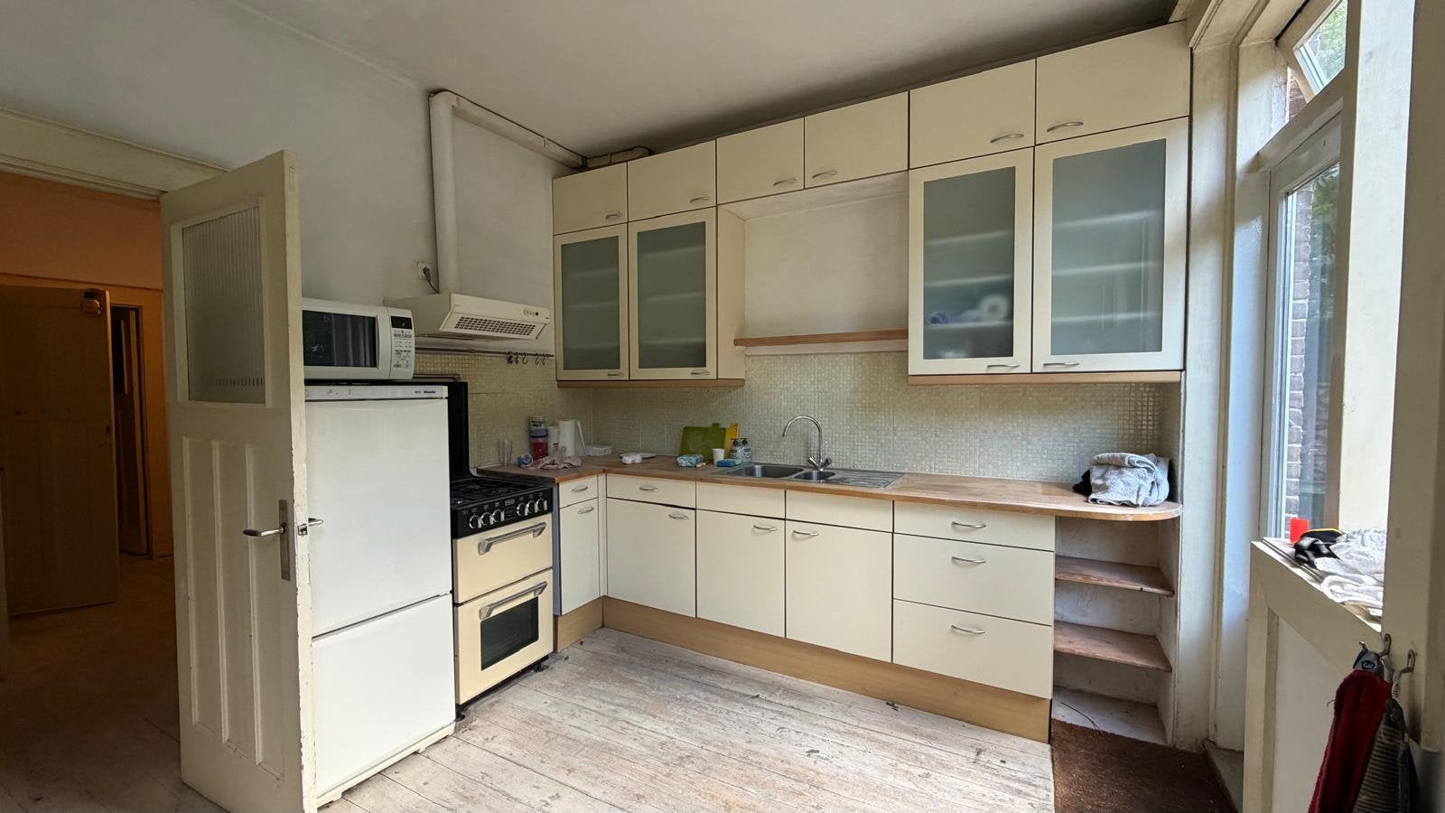 Keuken GRATIS AF TE HALEN (excl apparatuur), Huis en Inrichting, Ophalen, Gebruikt, Kunststof, Overige stijlen