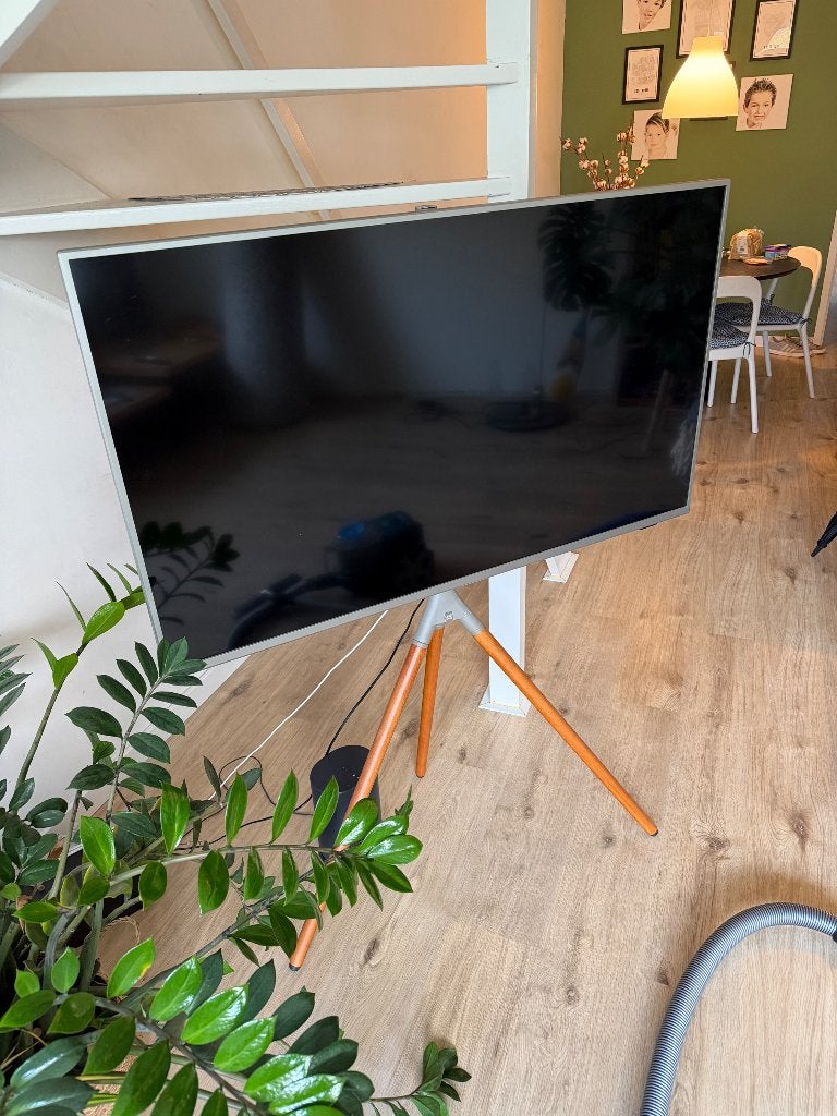 One For All TV Standaard (zonder tv), Ophalen, Zo goed als nieuw