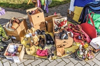 rommel markt spulletjes, Ophalen