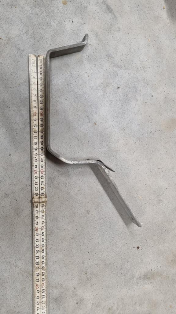 Bakgoot beugels 36 stuks, Doe-het-zelf en Verbouw, Ophalen, 100 tot 250 mm