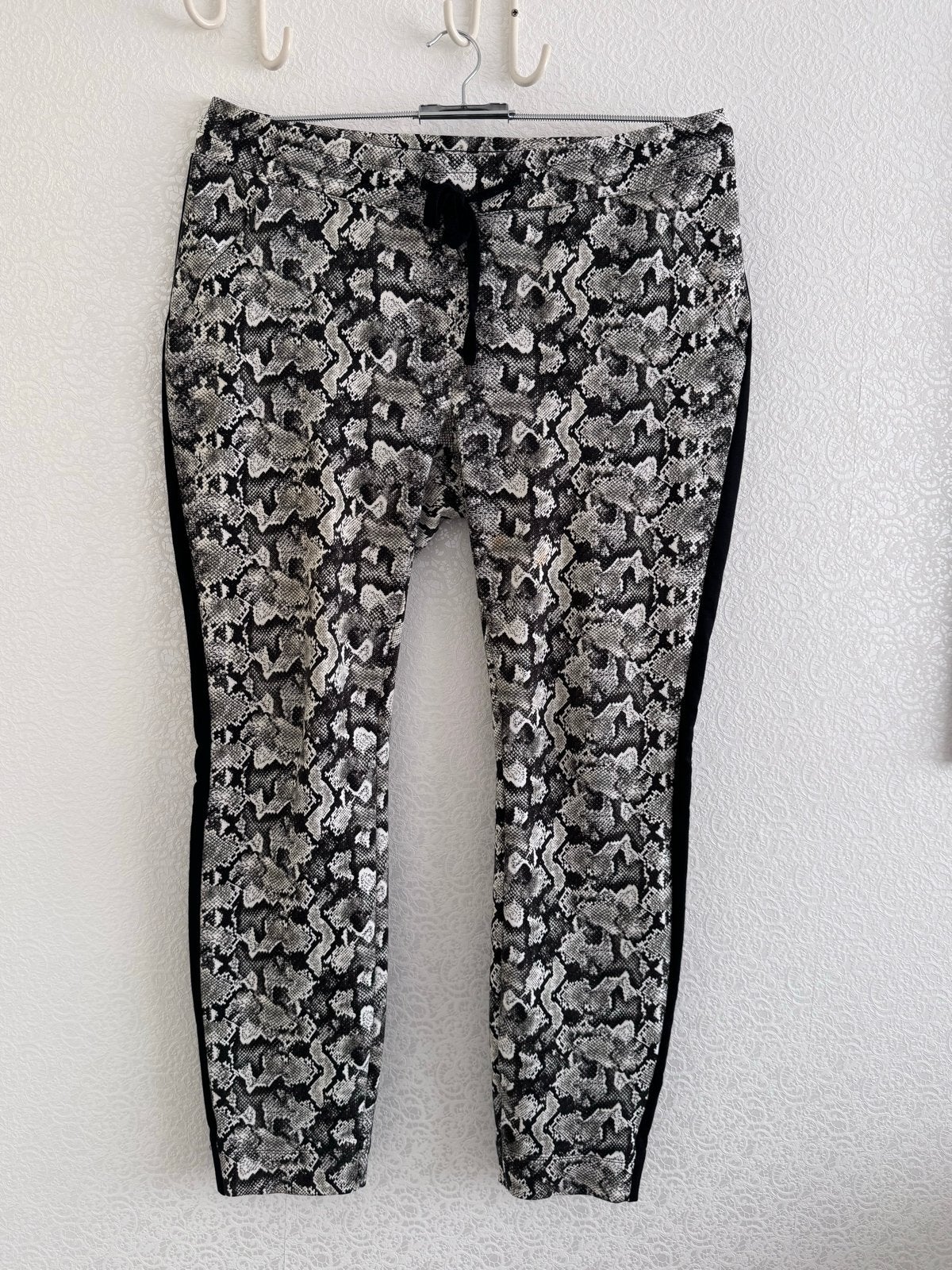 Anna Blue Snake Print Broek- Maat XL, Ophalen, Meerkleurig, Maat 42/44 (L), Lang