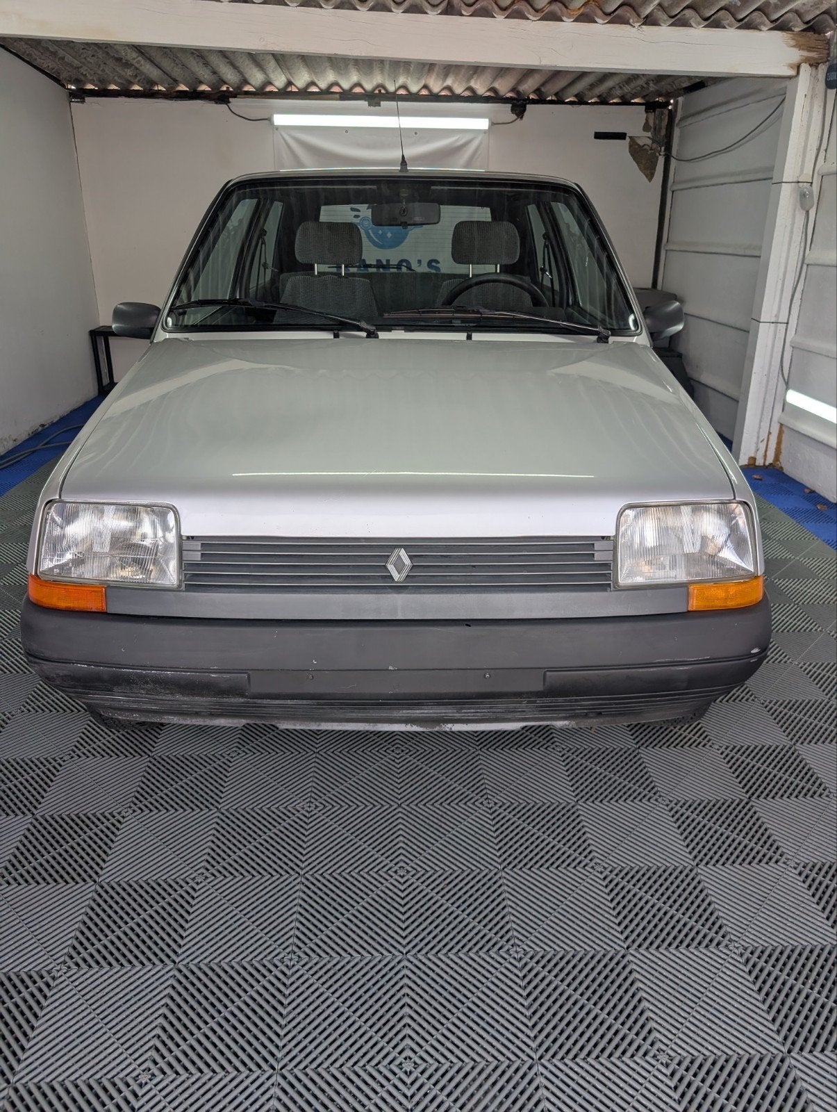 Renault 5 automatiq, Auto's, Stof, 4 cilinders, Particulier, Zilver of Grijs