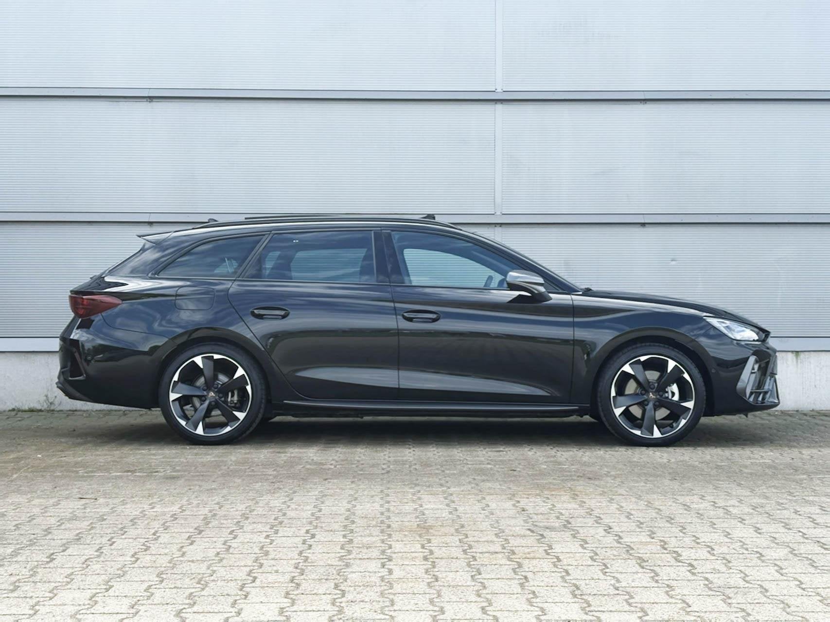 CUPRA Leon Sportstourer 1.5 TSI 204pk e-Hybrid Business | So, Auto's, 12 maanden, 4 cilinders, Alcantara, Plug-in hybride