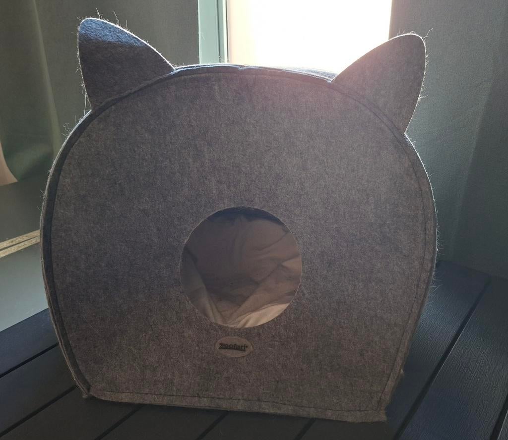 Leuke grijze kattenmand,, Ophalen, Zo goed als nieuw, Vilt