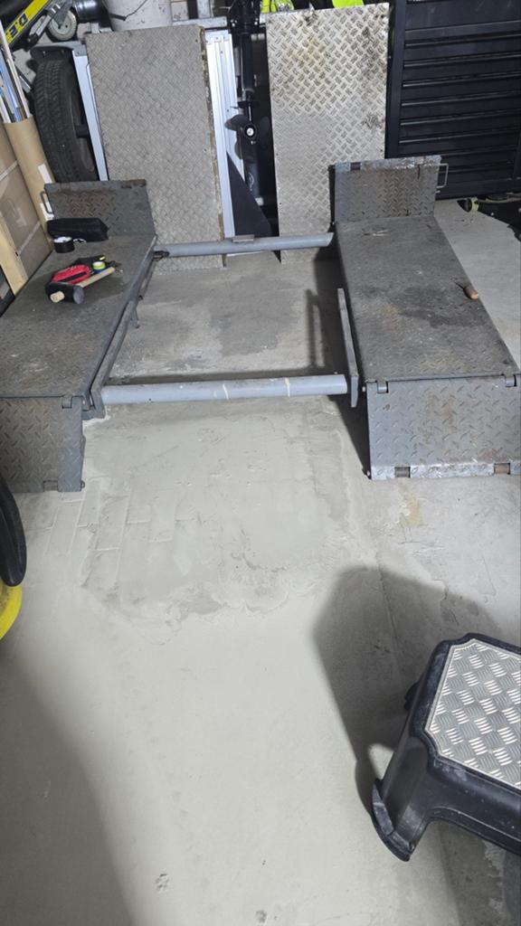 Overlander Schaarhefbrug - Robuuste Werkplaatslift, Ophalen