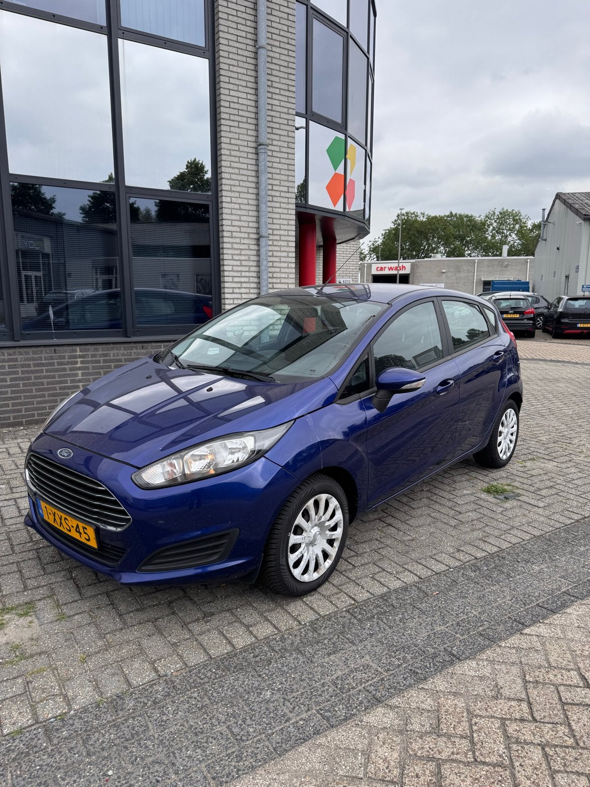 Ford Fiësta 1.0 48KW/65PK 5D 2014, Auto's, Stof, 40 €/maand, Zwart, 525 kg