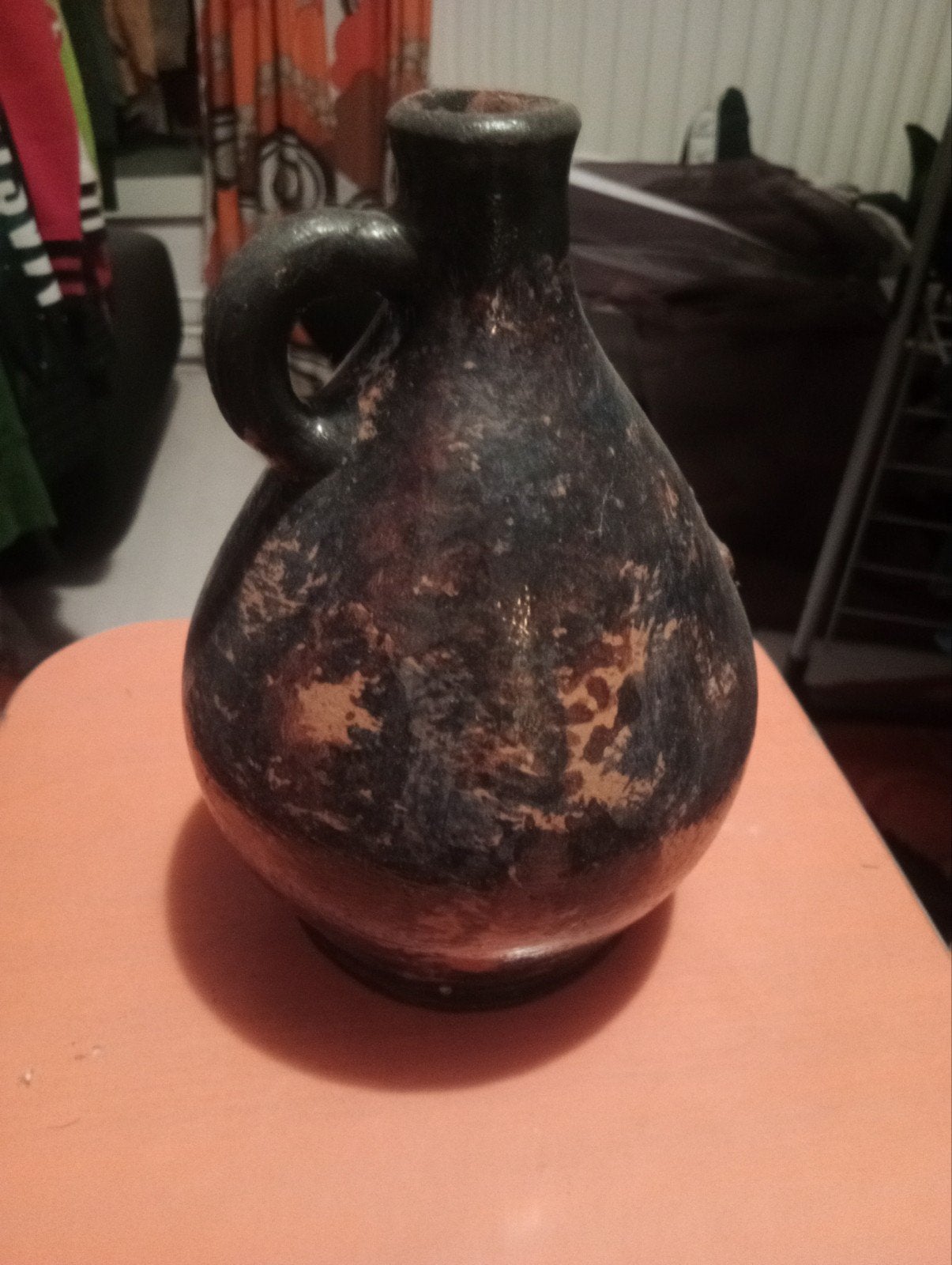 Antieke kruik met kruisdecoratie, Ophalen of Verzenden