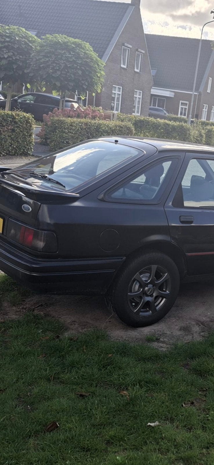 Ford Sierra 2.0i CLX APK tot 7-9-2028 Nieuwe distributie, foto 11