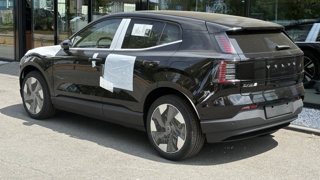 Volvo EX30 P5 Long Range 69kWh/272PK Ultra Europa | 360 | BL, Auto's, 0 cilinders, EX30, Zwart, Nieuw