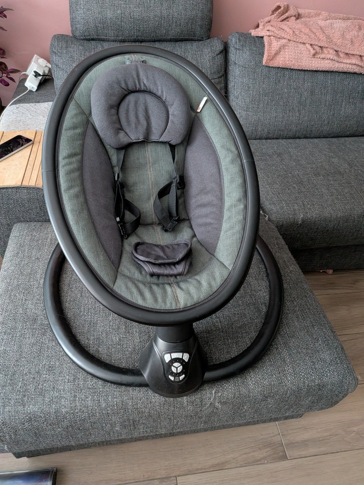 Qute Schommelstoeltje baby, Ophalen