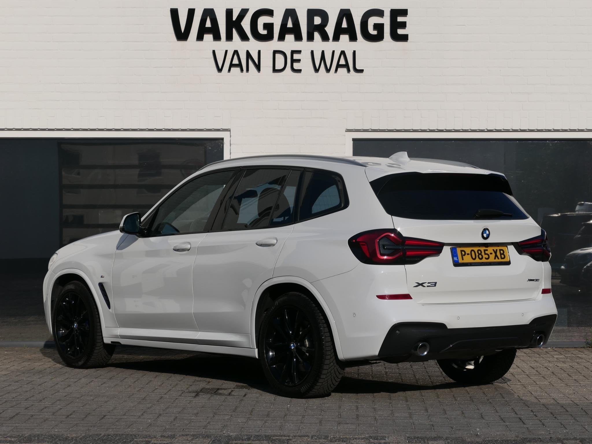 BMW X3 xDrive30i M-Sport High Executive | Shadow line | Pano, Auto's, BMW, Automaat, 1998 cc, Gebruikt, Euro 6