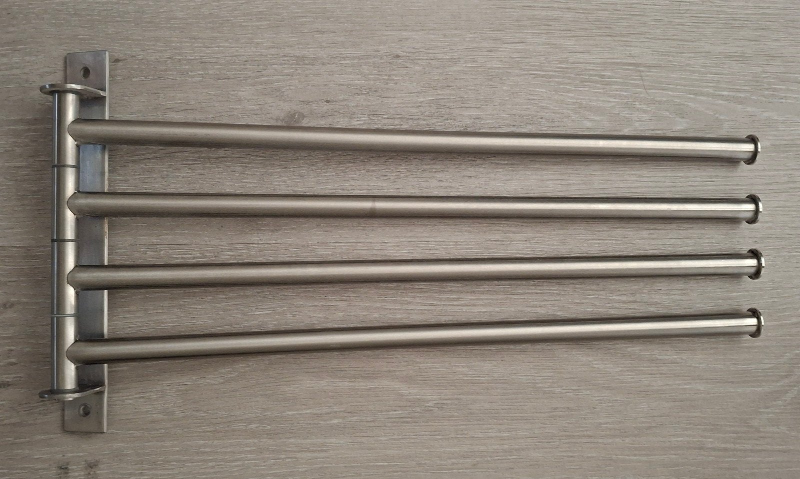 RVS Handdoekenrek met 4 Zwenkbare Armen, Ophalen of Verzenden, Gebruikt, Zilver, Handdoekenrek