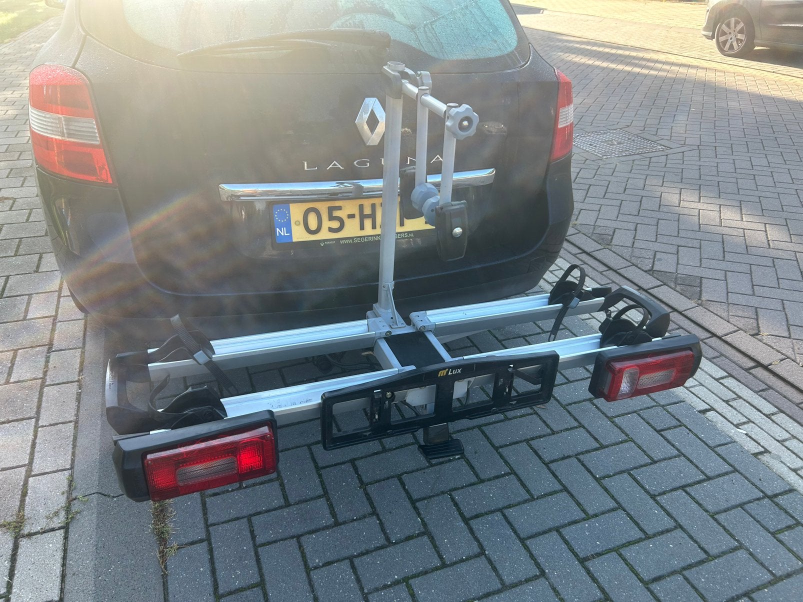 Movanext lux plus kantelbaar en opklapbaar, Auto diversen, Fietsendragers, Ophalen of Verzenden, Zo goed als nieuw, Brede banden