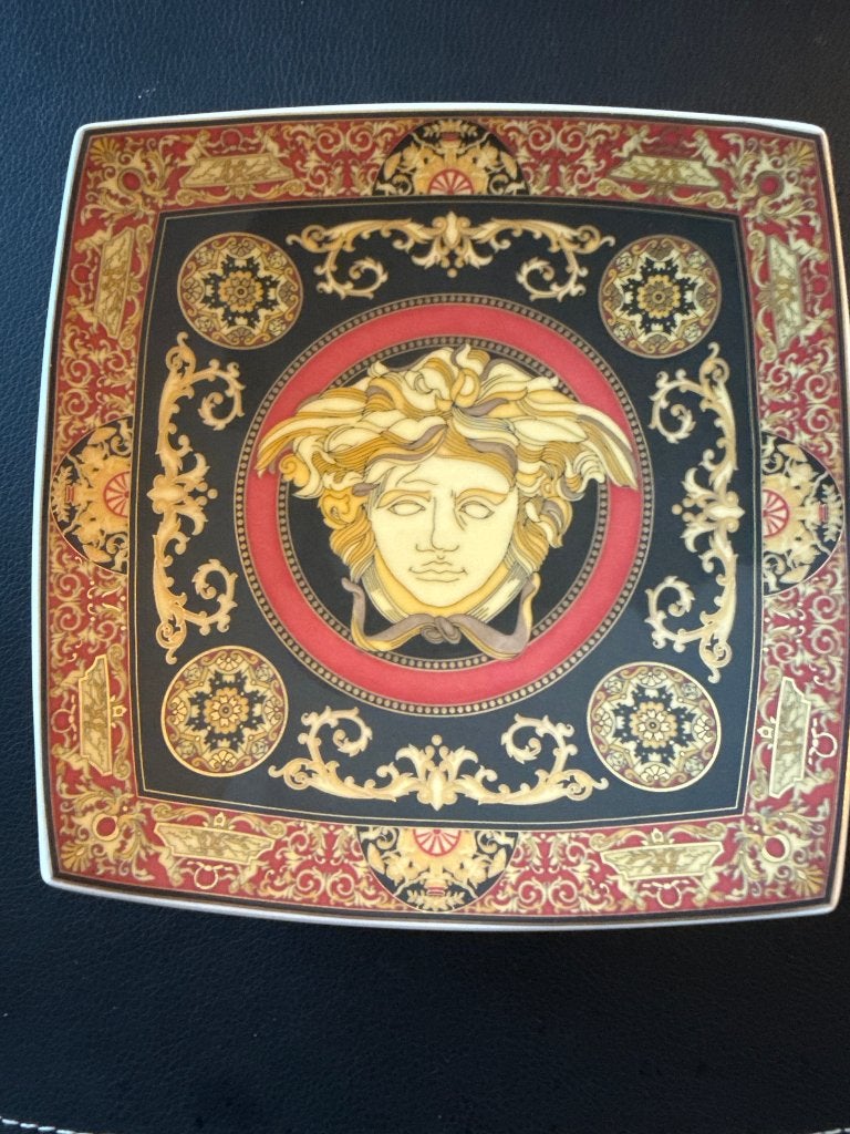 Versace Rosenthal Versace Medusa Square Dish, Overige merken, Ophalen of Verzenden, Bord(en), Modern