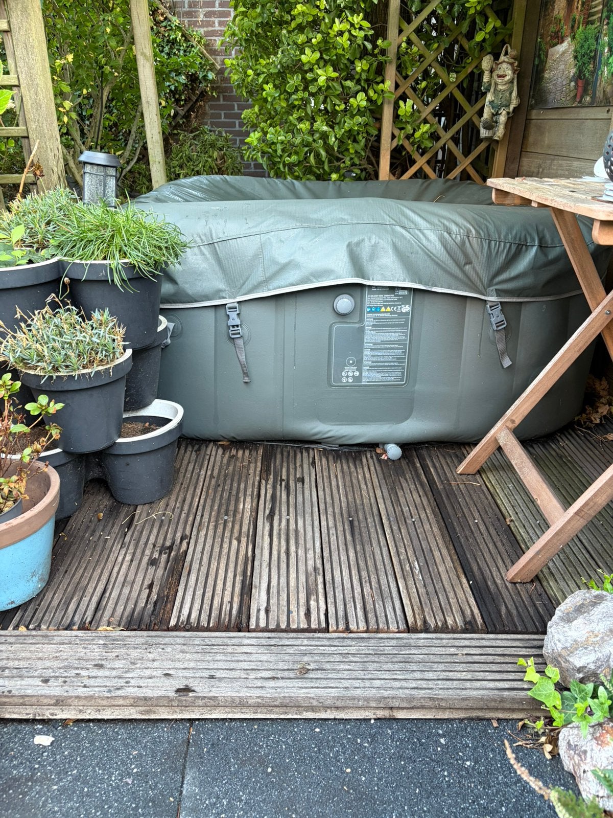 Arebos jetstream hottub, Tuin en Terras, Bubbelbaden en Hottubs, Ophalen, Zo goed als nieuw, Filter, Opblaasbaar