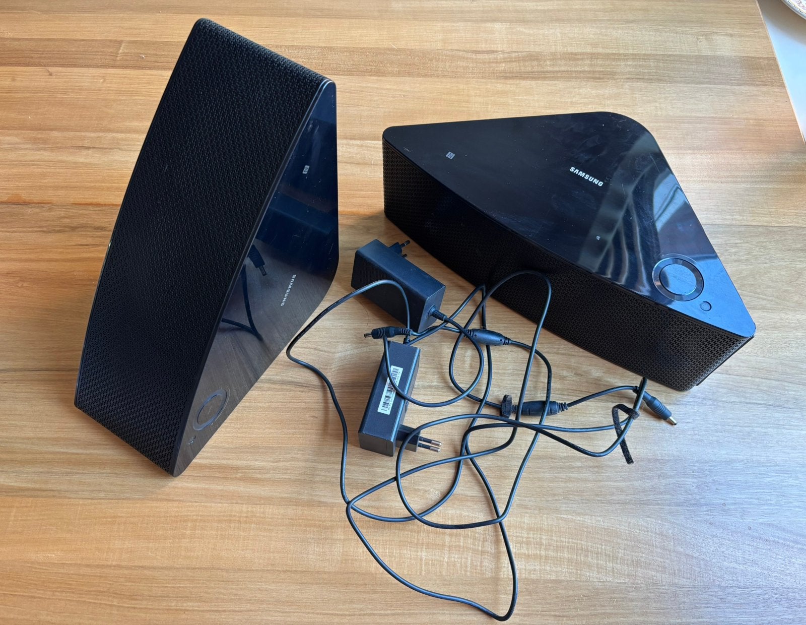 Samsung M5 Multiroom/Bluetooth speakers, Zo goed als nieuw, Bluetooth, Minder dan 60 watt, Ophalen