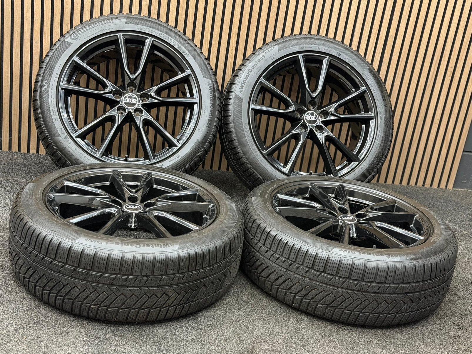 WINTER! Originele 20 inch Audi Q5 SQ5 5x112 ET39 Continental, Auto-onderdelen, Ophalen, 255 mm, ., Banden en Velgen