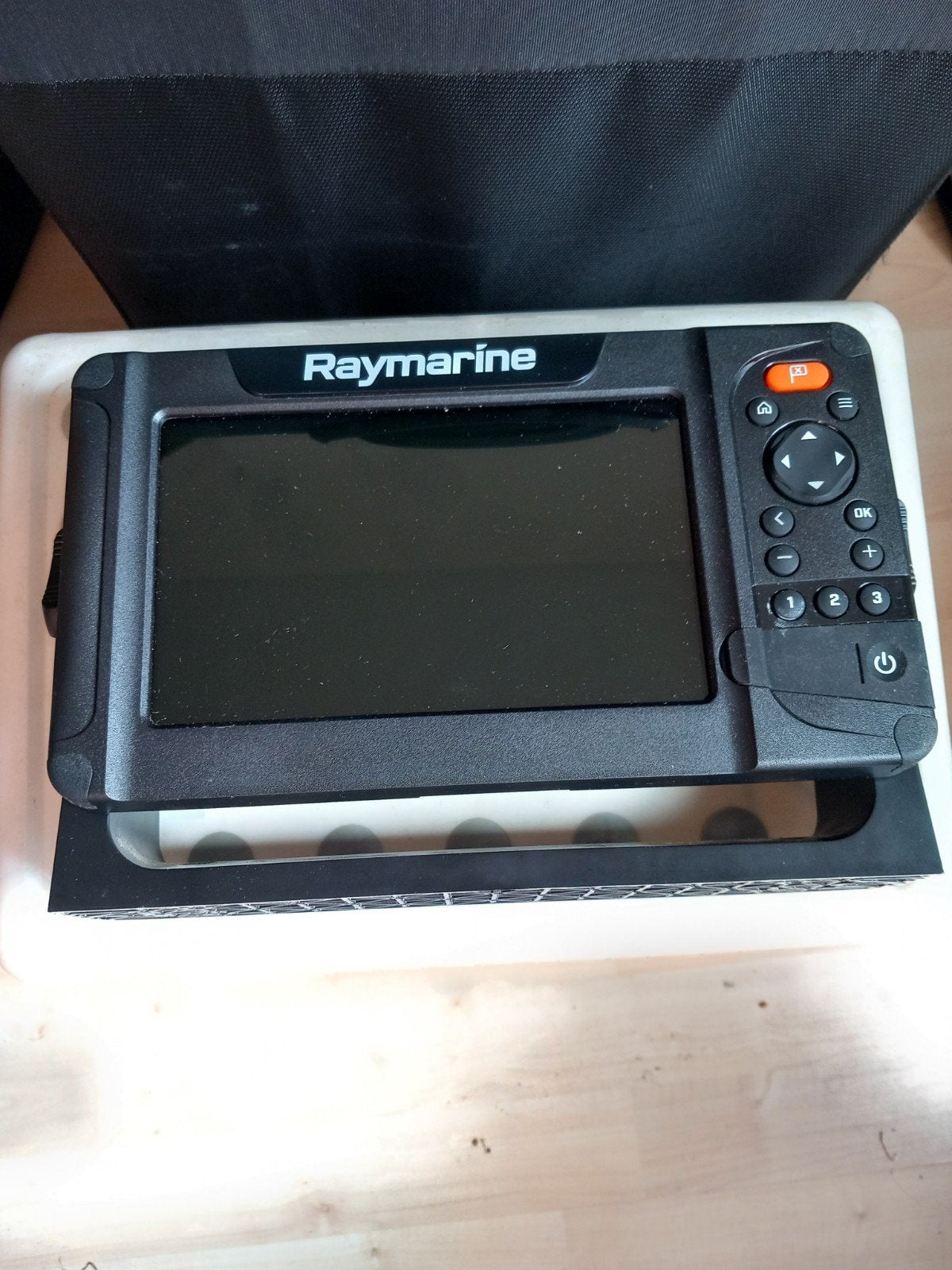Raymarine plotter, Watersport en Boten, Navigatiemiddelen en Scheepselektronica, Ophalen of Verzenden, Kaartplotter of Fish Finder